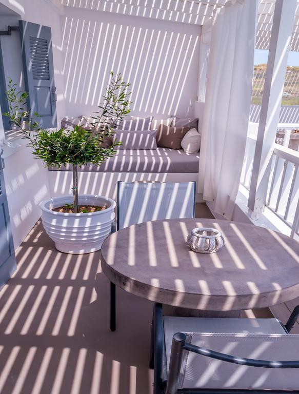 Milos Bay Suites Adamantas  Ruang foto